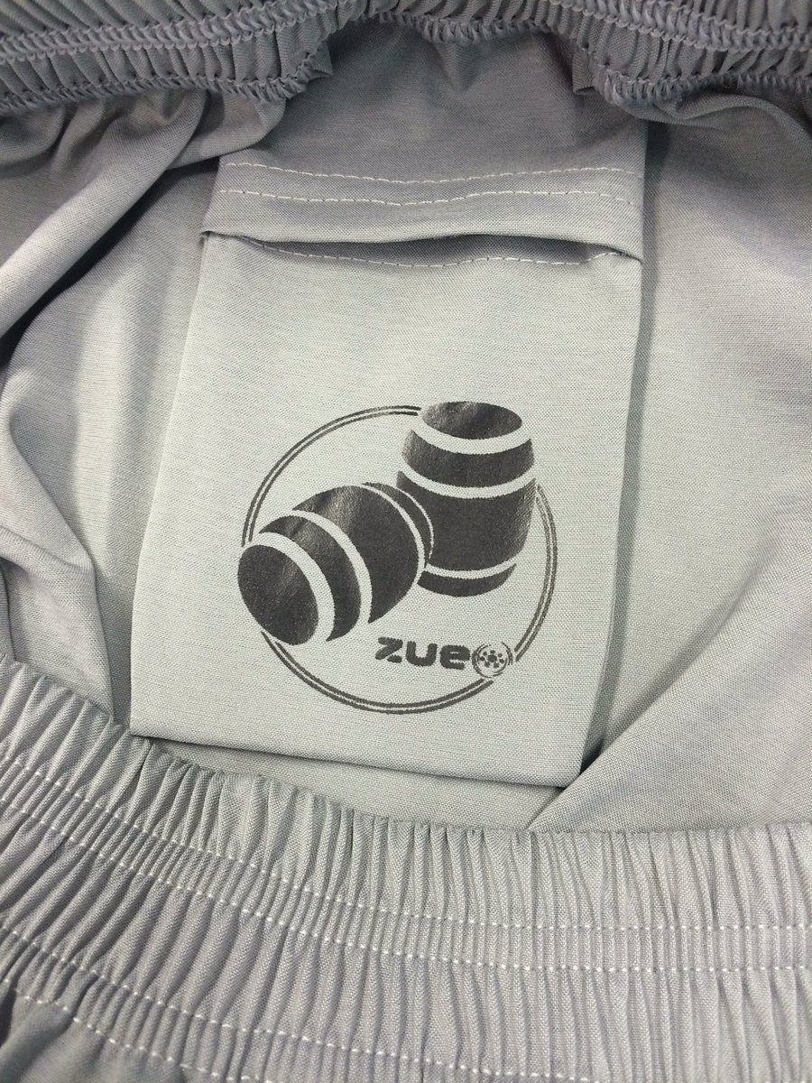 ColonySYD's tweet photo. Frothing to get into these fresh threads from @ZueUltimate for Regionals! Awesome details. https://t.co/pGzZwEGPcT
