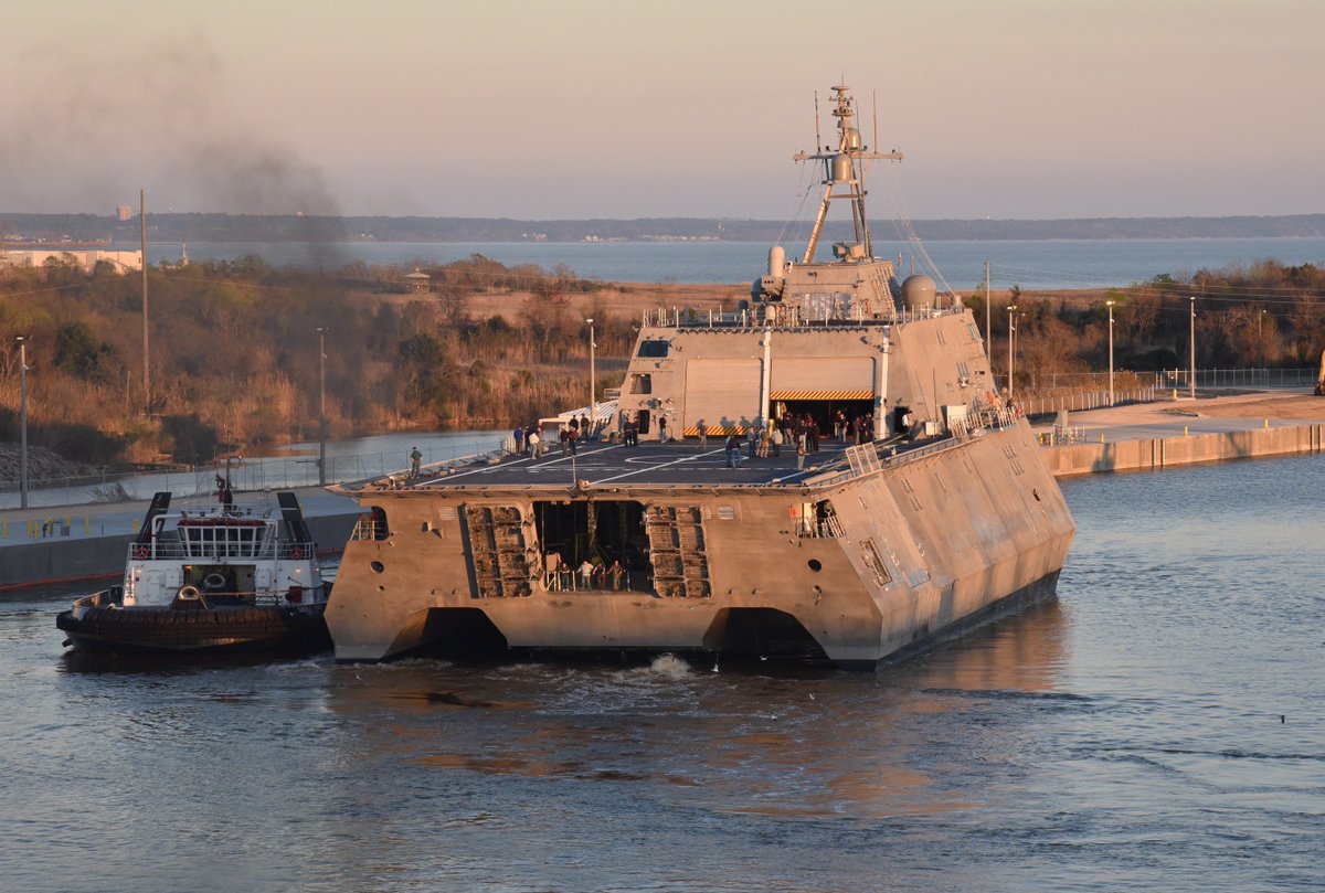 CavasShips's tweet photo. #Austal USA on Saturday: #MONTGOMERY (#LCS 8) returning from sea trials with CARSON CITY (EPF/#JHSV 7) fitting out https://t.co/XzBglFySMt