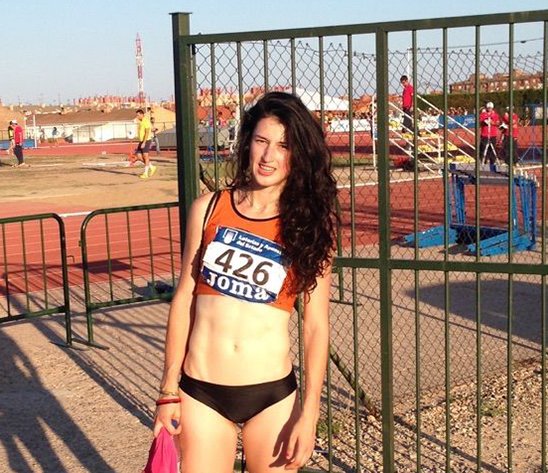 labrujulacala's tweet photo. Miriam Alonso corrió los 800 metros en 52 Campeonato de España Absoluto en Pista Cubierta    https://t.co/hK5Okn1eMe https://t.co/goKoxzkVxT