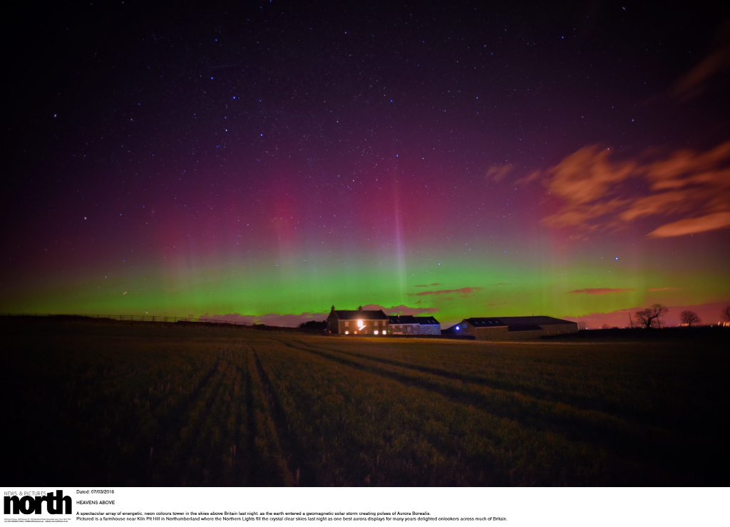 PaulKingstonITV's tweet photo. Pictures I took of the dazzling #NorthernLights display over #Northumberland last night. #Aurora #AuroraBorealis https://t.co/Rf9eCj8lLZ