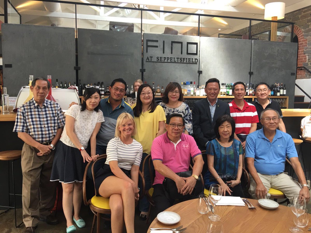 EncounterAustralia (@encounteraust) on Twitter photo Showcasing best of <a href="/MyBarossa/">My Barossa</a> with top Singapore/Malaysia travel chiefs today. <a href="/tourismsa/">South Australian Tourism Commission</a> <a href="/TourismAus/">Tourism Australia</a> <a href="/ATECtoday/">ATEC</a> Showcasing best of <a href="/MyBarossa/">My Barossa</a> with top Singapore/Malaysia travel chiefs today. <a href="/tourismsa/">South Australian Tourism Commission</a> <a href="/TourismAus/">Tourism Australia</a> <a href="/ATECtoday/">ATEC</a>