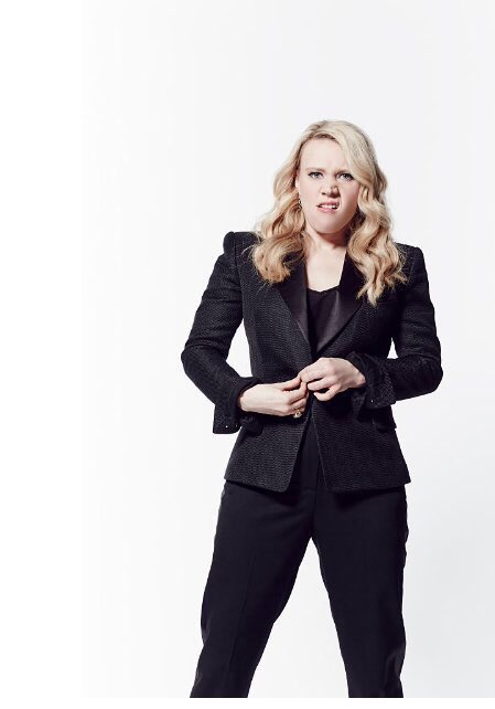 mckinnonupdates's tweet photo. more portraits from the spirit awards 💖 https://t.co/LGnL2YO7nD