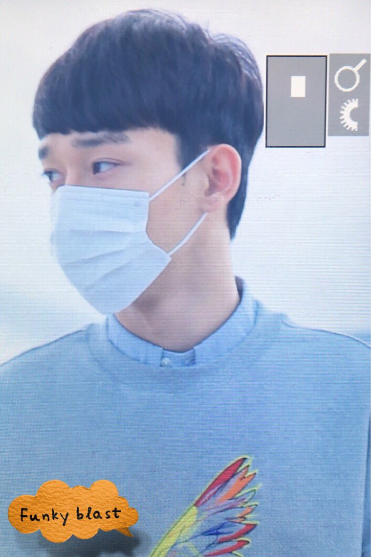 160307 인천공항 출국 CHEN 🕊🕊💐
