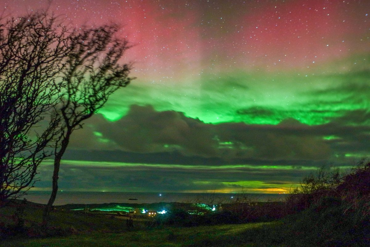Northern Lights spotted overnight across Wales Wales ITV News