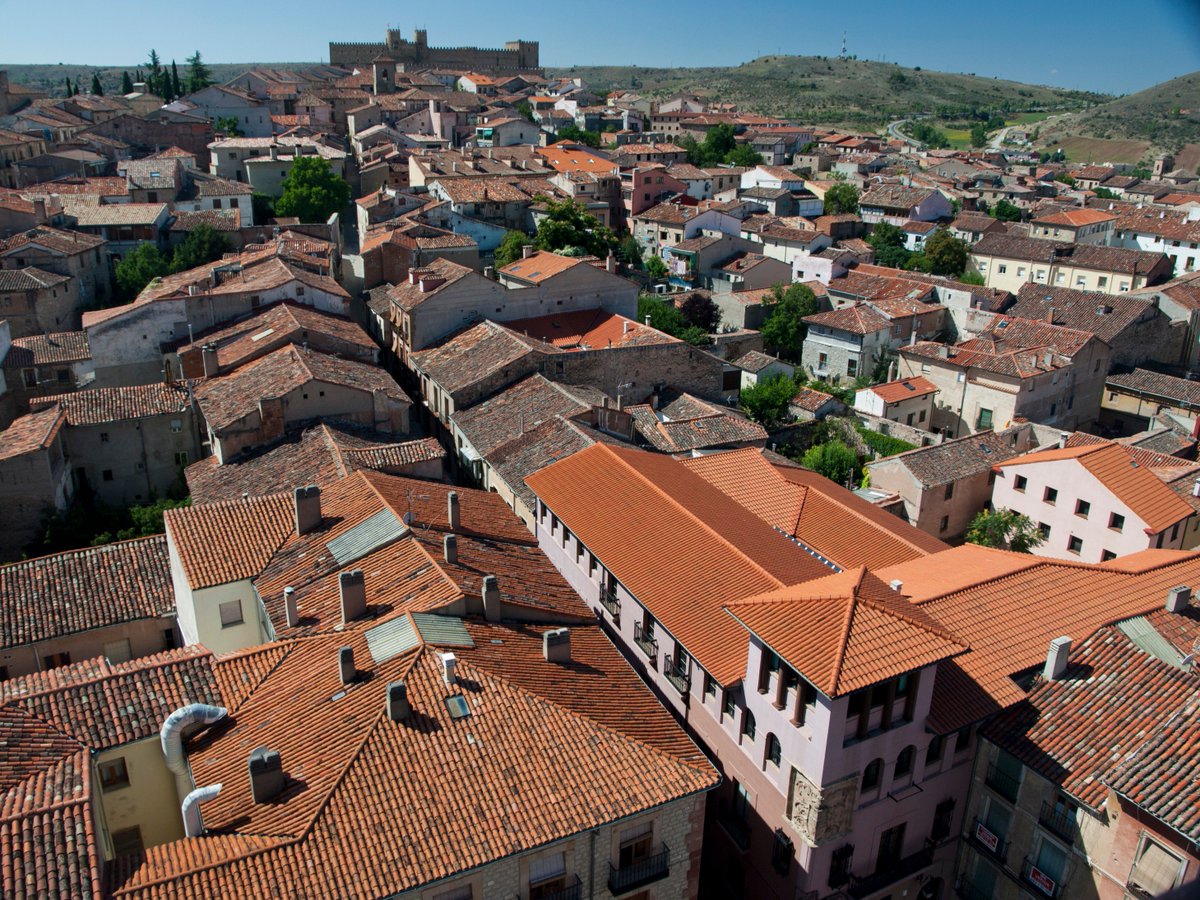 VISITA SIGÜENZA 
Entrada a la Catedral
Entrada al Museo de Tapices
Visita de la Ciudad 
Guías Catedral Ciudad 
Cince