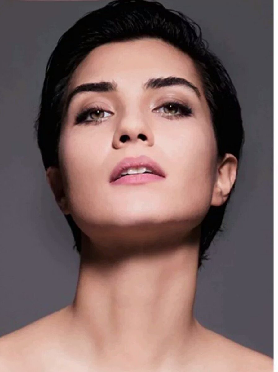 Ma_tr5's tweet photo. #TubaBüyüküstün
عيونها..  😢 💓💓💓💓💓 https://t.co/726mmAcueh