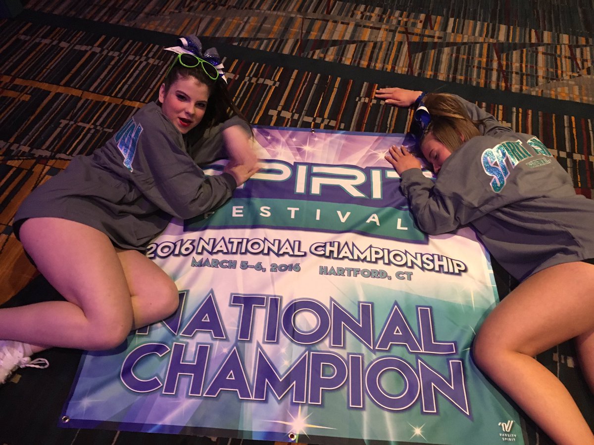 debann0527's tweet photo. Hard work pays off! Showgirls💃💃 https://t.co/j51k3T8mDb