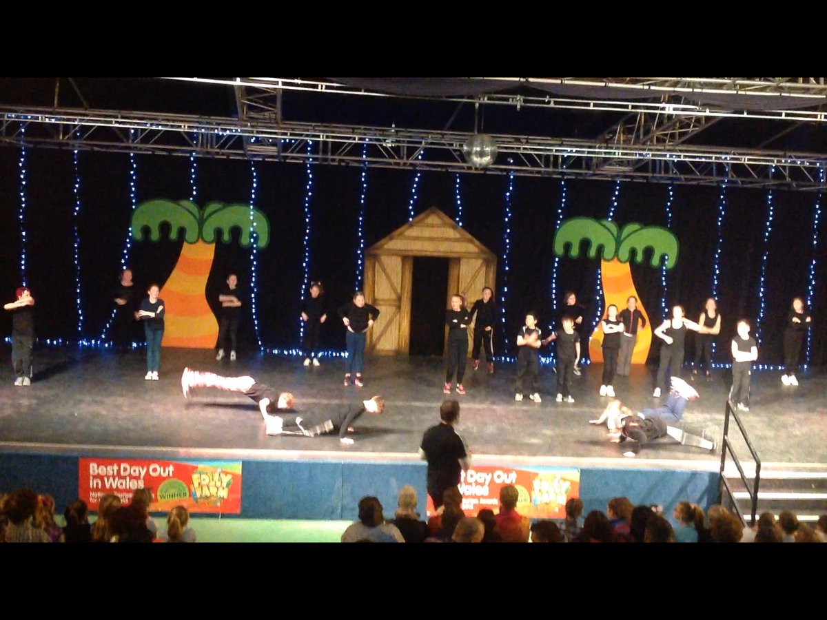 pePDCS's tweet photo. Awesome effort from @PDCSPrimary dance troop! You are looking at the next Diversity!!! #moves https://t.co/GrL9VW92LB