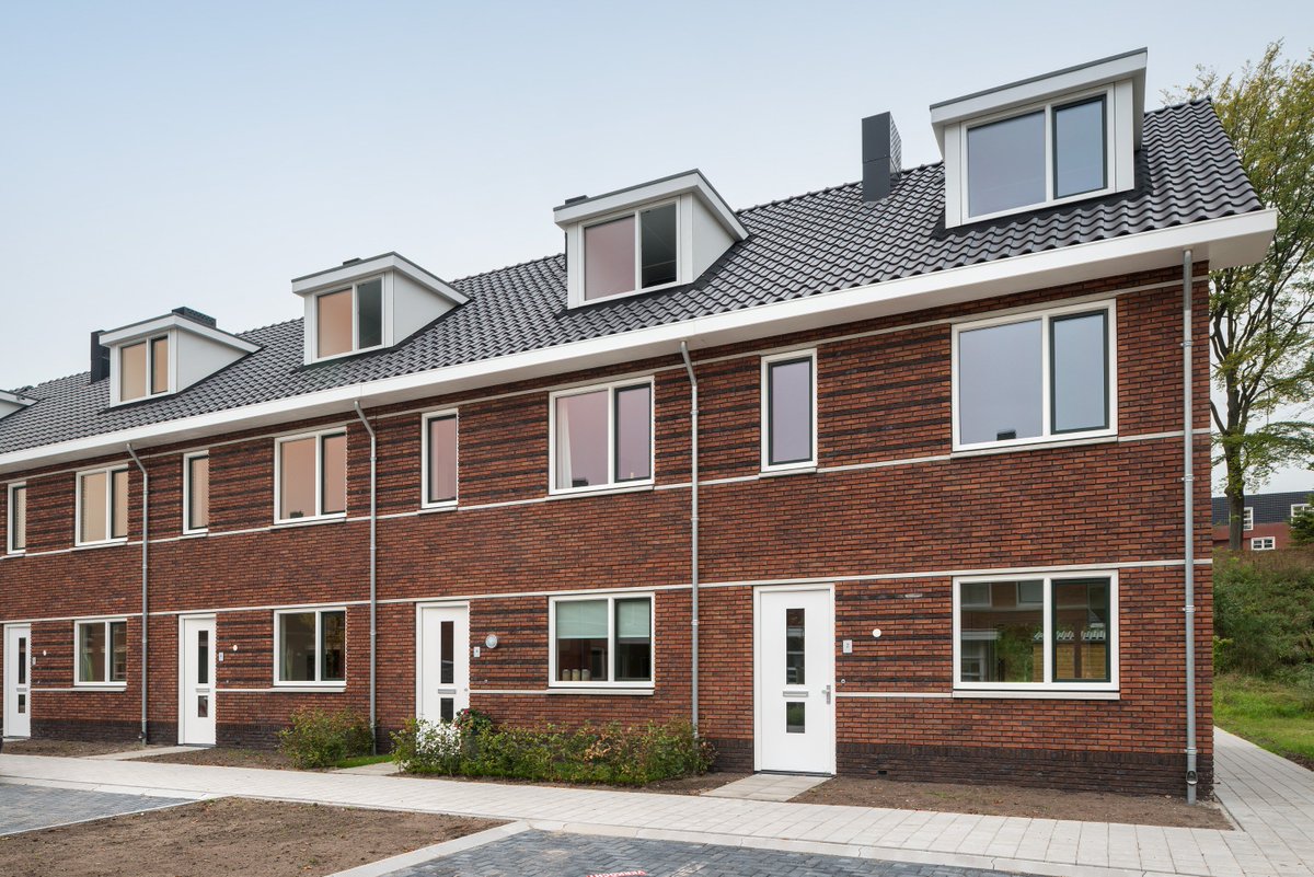 MorgenWonen's tweet photo. Duurzame, karaktervolle, gestoffeerde nieuwbouwwoningen met luxe keuken en badkamer: morgenwonen.nl @VolkerWessels https://t.co/YUdxQGsB0i