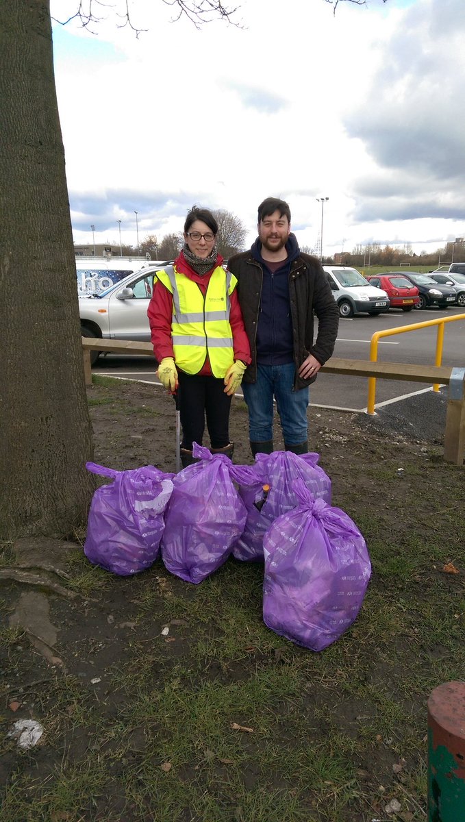 BoooBrown74's tweet photo. Bit late to the party but we were there Saturday on Victoria Park!!! @cleanforqueen @WarringtonBC https://t.co/rTvfwU8QNA