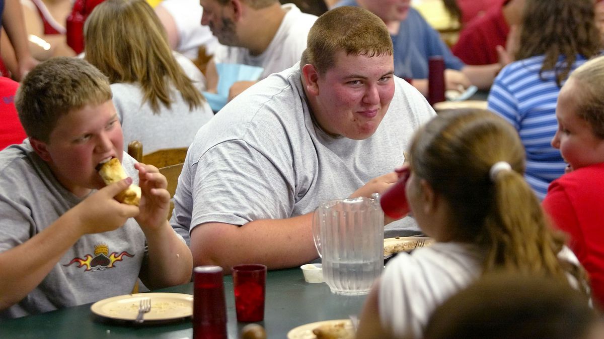 TheOnion's tweet photo. Presidential Fitness Test Now Awarded To Any Kid Who Can Eat Without Sweating https://t.co/YCNvNdtrsF https://t.co/pWgwvk7WaV