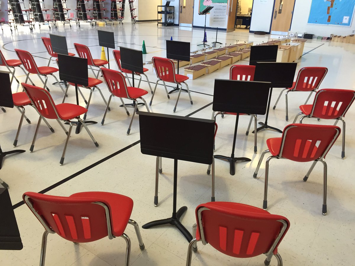 samrunolfson's tweet photo. Music, strings, collaboration, imagination, literacy. Grade level concerts this week #PWCSarts #Timberwolvesrock https://t.co/9nOMSM9eWJ