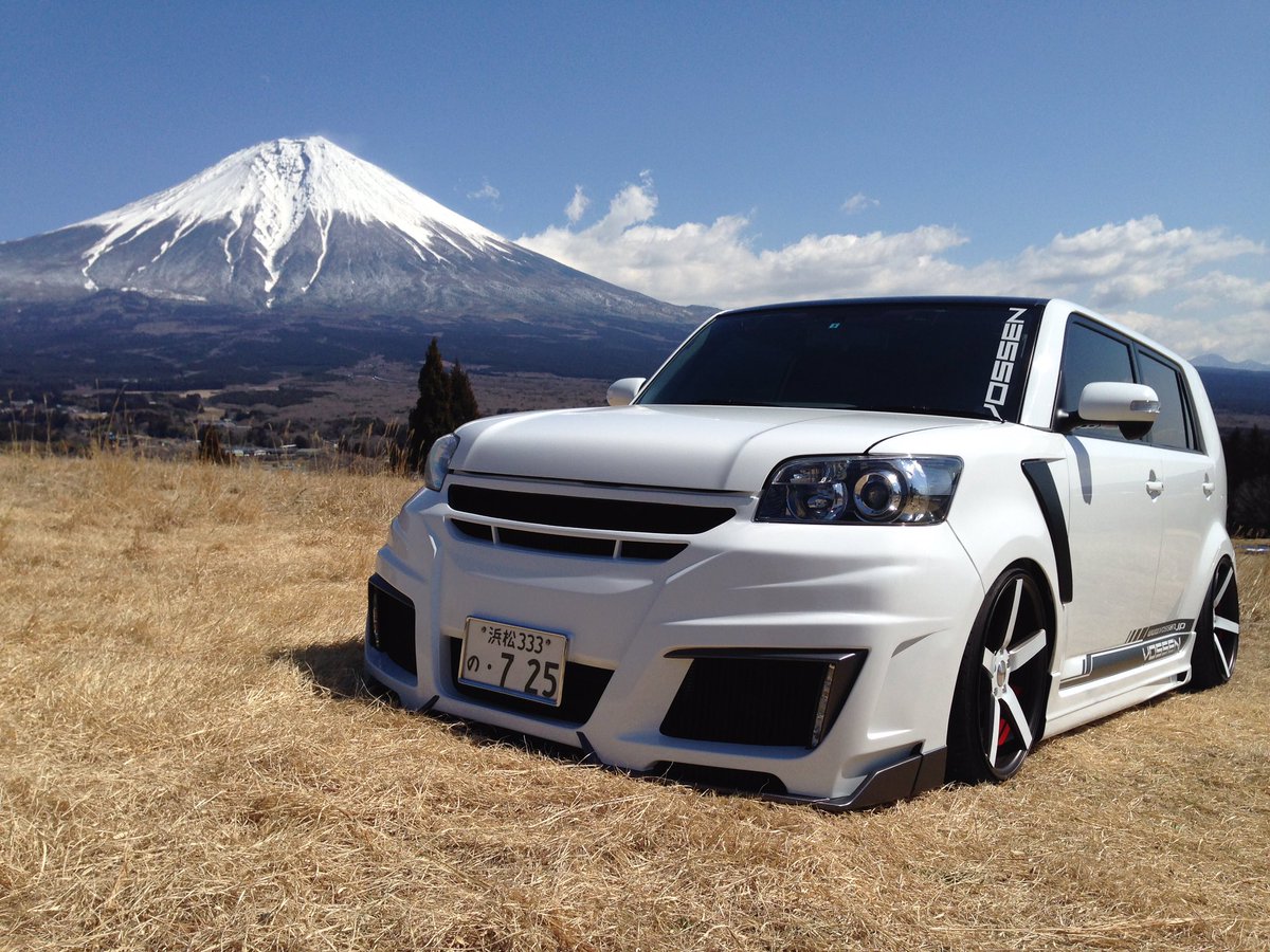 michan_725's tweet photo. #今乗ってる車を買った理由

鬱とパニック障害を発症して、乗り物に乗れなくなった私を助けてくれたのがナツコ。ナツコがいたからオフ会にもイベントにも行けるようになった。いつしか普通の生活が送れるようになってた。ナツコは命の恩人。 https://t.co/N4n7sCytKQ