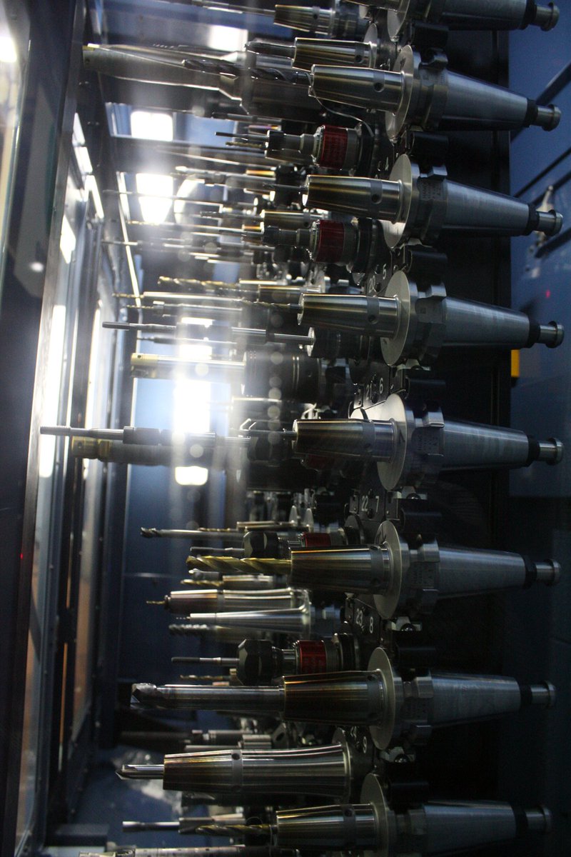 Matsuura_UK's tweet photo. UK Customer machine - tailored to their process; 15 pallets, 320 tools #CNC #Renishaw #Matsuura #Microloc #ukmfg https://t.co/aPJlMVYG5e