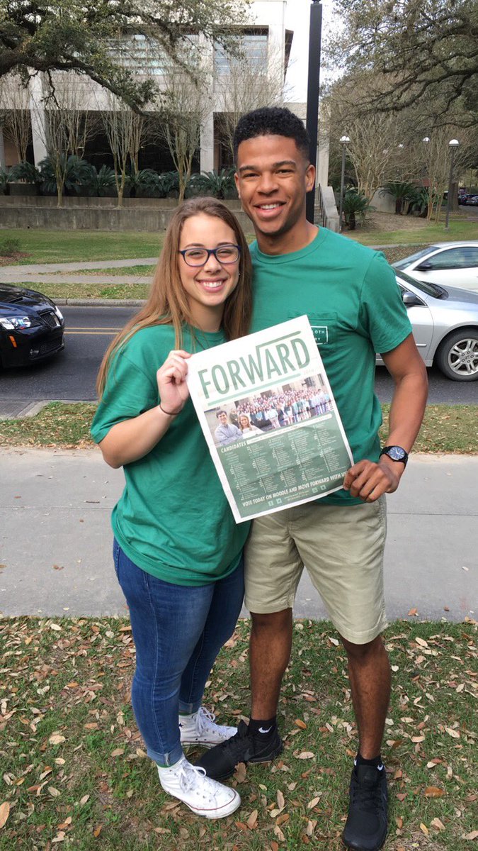 stew_lock's tweet photo. Everyone check out the @lsureveille today and vote Forward! https://t.co/8d9JEr5zYc