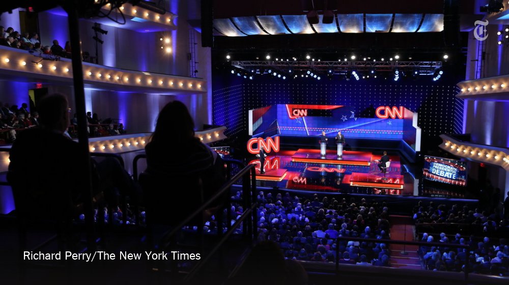 nytpolitics's tweet photo. Who won the debate? Analysts give Hillary Clinton the edge https://t.co/D8P3WaZjGd https://t.co/Bv0GZH31B8
