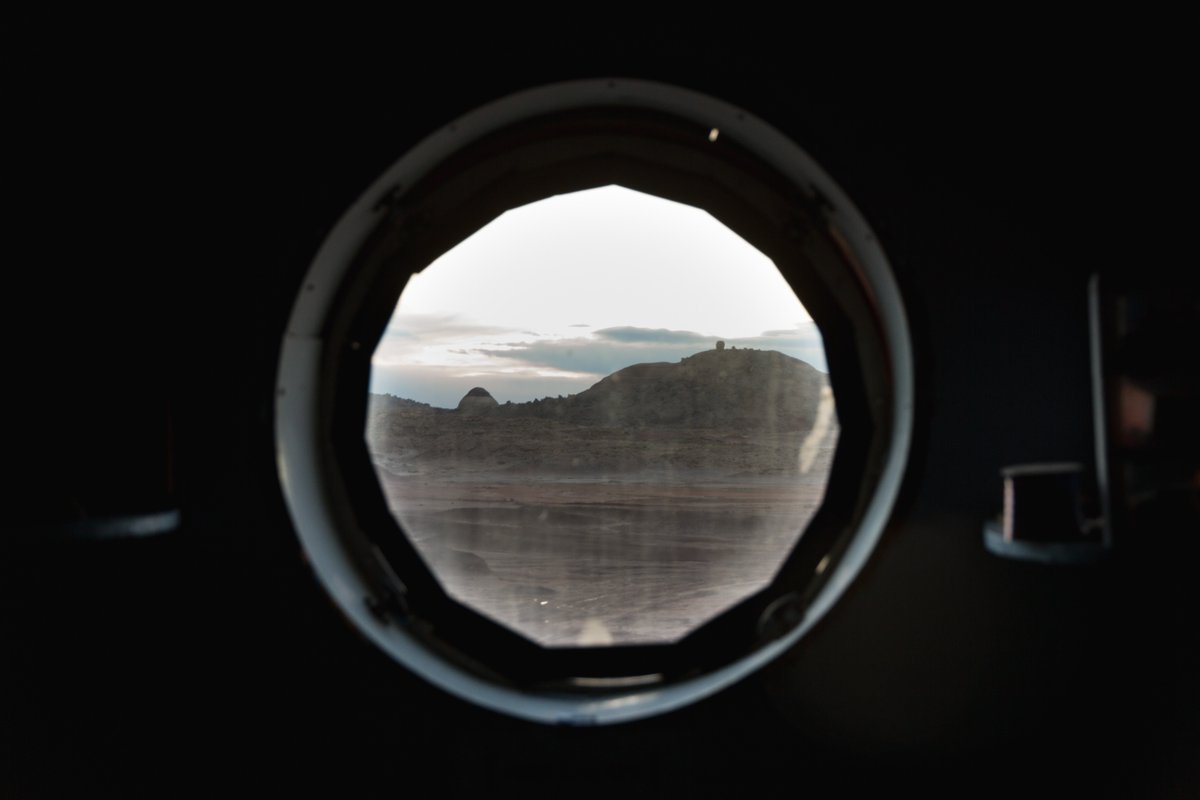 mdrs_crew165's tweet photo. Sol1: Good morning from Mars. 1 EVA scheduled today to collect some preliminary soil samples. #MDRS #Mars #On2It https://t.co/DAVi9QwLkX