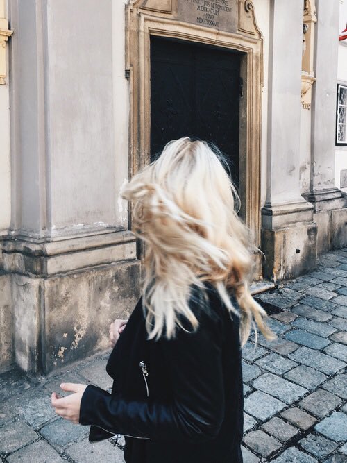 Thanks for giving me a chance to find someone better than you.

ขอบคุณนะที่ให้โอกาสฉันไปหาคนใหม่ที่ดีกว่าเธอ.