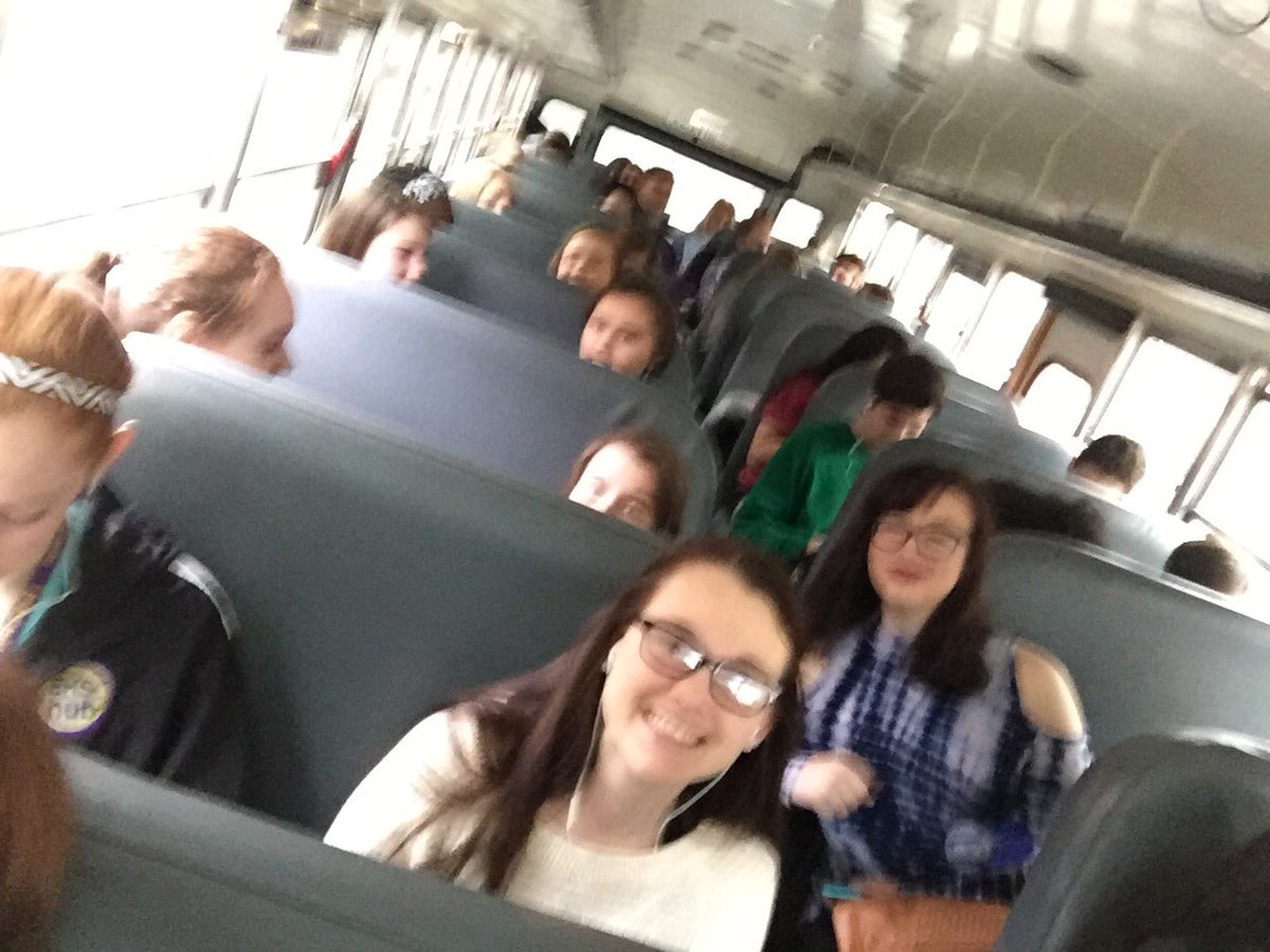 GilmanTeaches's tweet photo. Headed to jounalismSTL 2016 w/the BEST team! @EHSAssocPrinc @EHSActivityDir #ehshub #bumpybusride @EBWGStrecker https://t.co/xGWyyctZzx