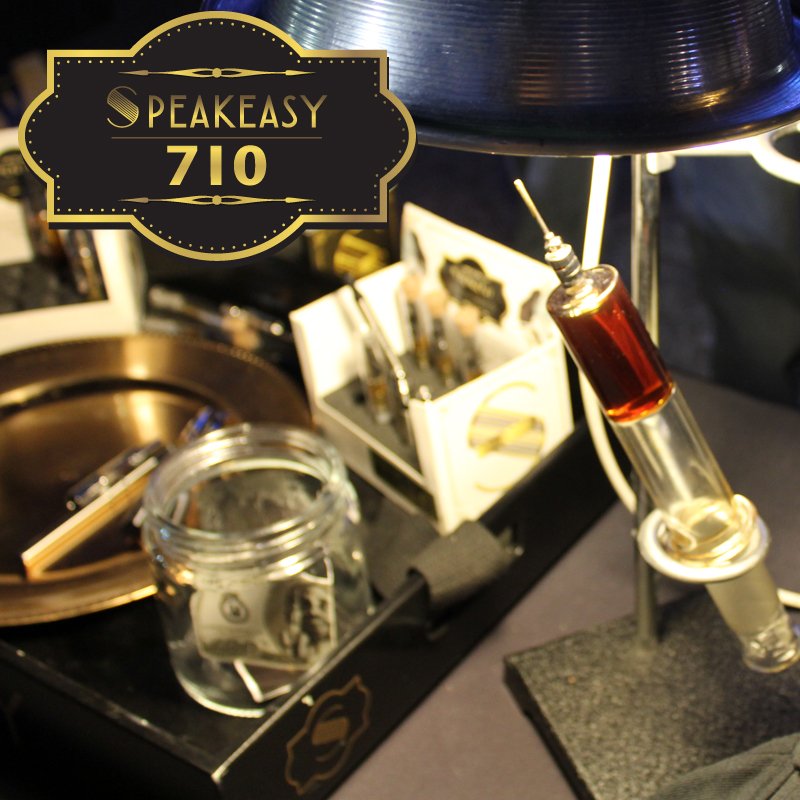 Speakeasy710's tweet photo. At #Speakeasy710 we do dabs different

#PureGoldenOil #THC #Dab #Needle via @hightimes #CannabisCup https://t.co/ksQHWTmdZu