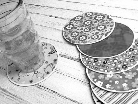 kreativeckeeda's tweet photo. Coasters elegant ones .
Available in various other designs and colours 
For more information drop a message https://t.co/nMUj1F150Y