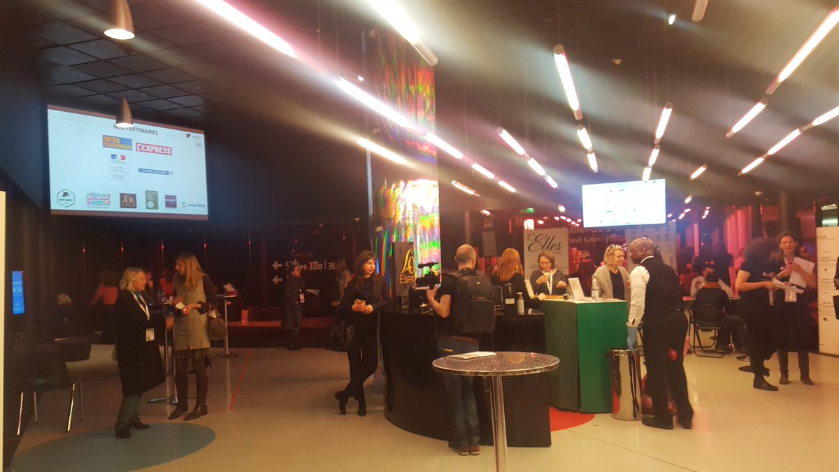 mozaikrh's tweet photo. @mozaikrh en direct du Forum de la mixité. #mixité #forummixite #emploi https://t.co/5myfWDg2YU