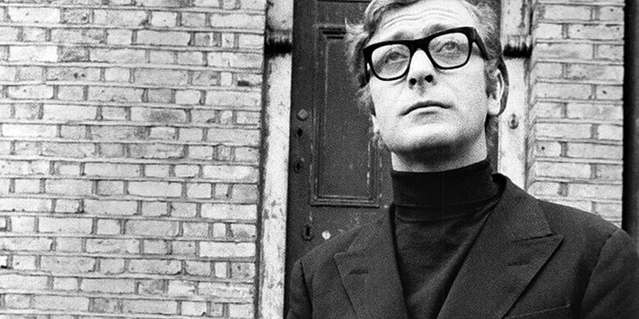 fashionbeans's tweet image. These 5 timeless outfit combinations will never date: buff.ly/1TZ4d4G