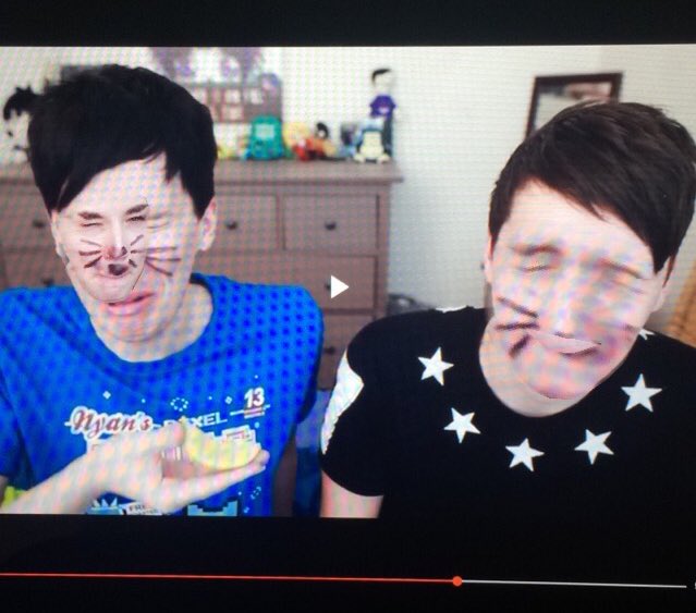pollsdotcom's tweet photo. @danisnotonfire @AmazingPhil https://t.co/ubTHQHbAeD