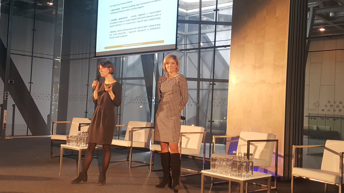 CyfrOFFykONtakt's tweet photo. @centrumcyfrowe prezentuje raport z badań @M_Kodowania Junior @CNKopernik https://t.co/f9aU0ltskc