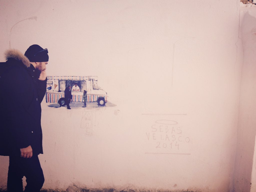 mariodiazmusica's tweet photo. En el interior está nuestro mayor tesoro.Utiliza tu imaginación y comparte tu talento.Que viva el arte callejero!😄🎨 https://t.co/ZvtkkNh8zG