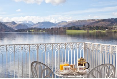 Cumbria_Live's tweet photo. How's your #cumbriaweekend? Tell us &amp; you could win champagne afternoon tea at @sharrowbay! https://t.co/1Uv6yYWBP1 https://t.co/K9zM4DnhTT