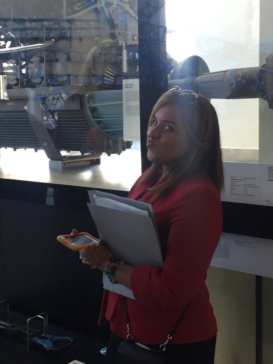 2morrowknight's tweet photo. Great time today @ the Zeppelin Museum in Friedrichshafen, Germany w/ #WCFDavos, including @SocialSola (pictured). https://t.co/Ewu6VAJjJx