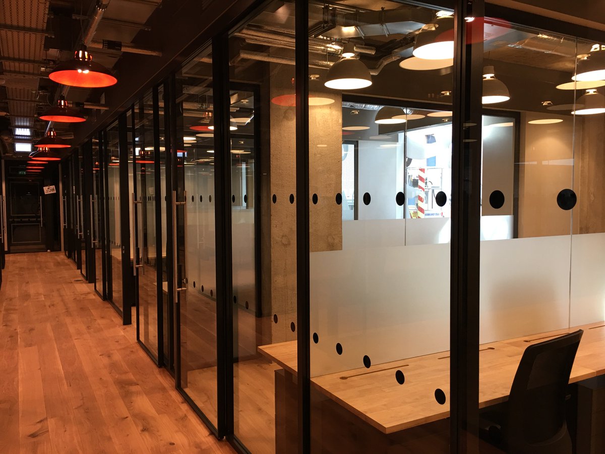DDA dots, privacy banding &amp; digital print gives the finishing touch this rapidly-growing London business deserves!