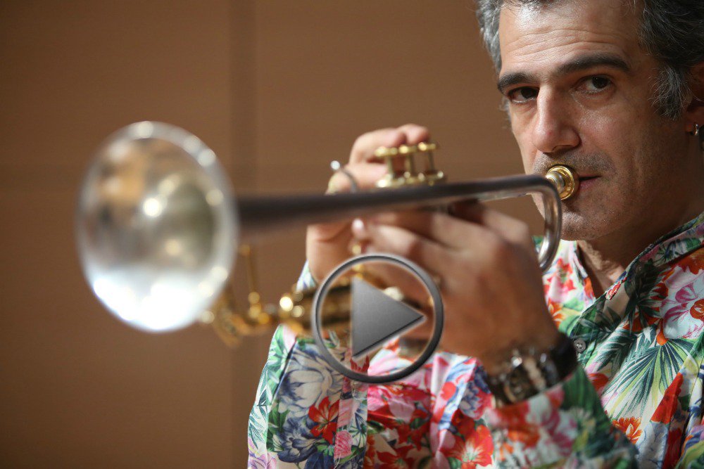 inEdicola's tweet photo. Il Jazz in 18 live esclusivi - da mercoledi con #paolofresu  #jazz @alelavitali @casadeljazz https://t.co/zaWUj4JdXU https://t.co/h2J6rtU4wd