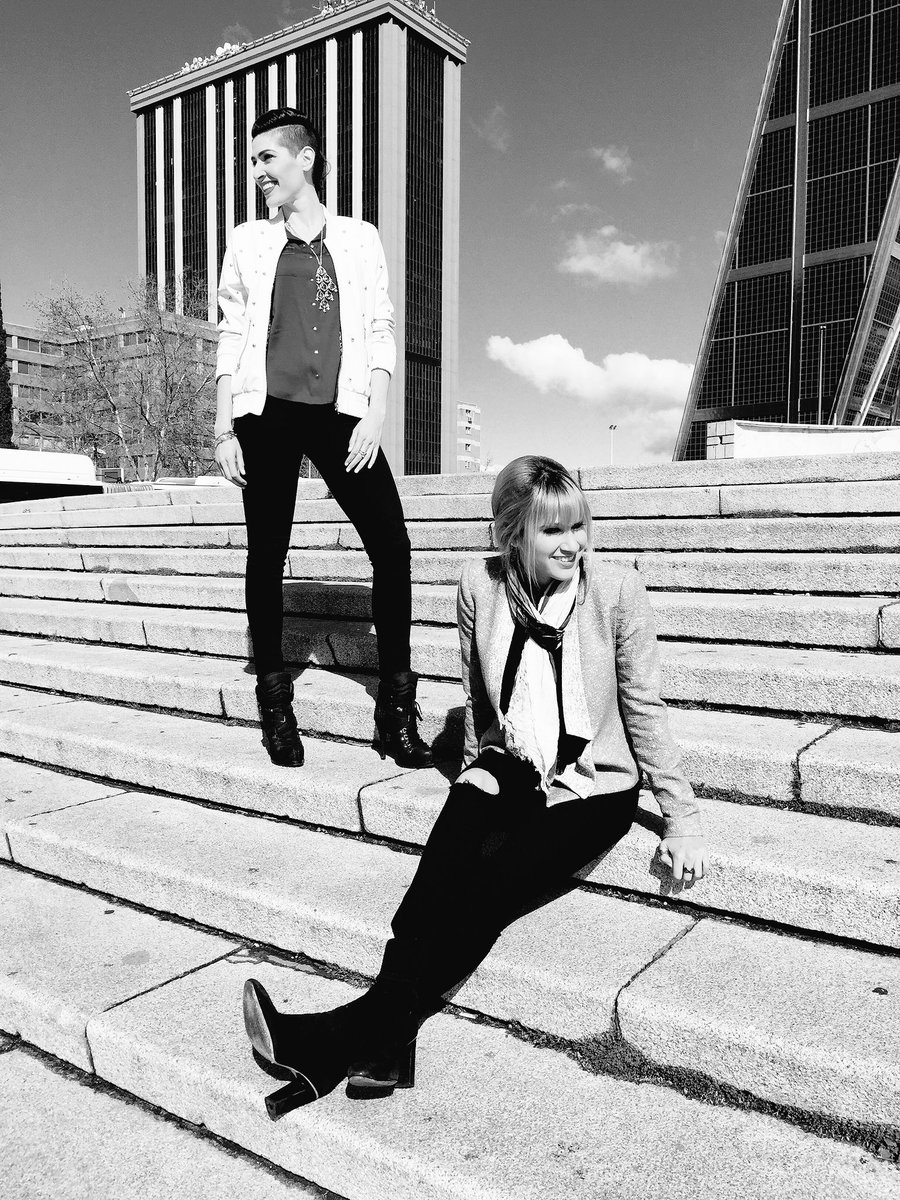 De promoción por Madrid 🇪🇸💃🏻 <a href="/SonyMusicSpain/">Sony Music Spain</a> #1FHechoRealidad