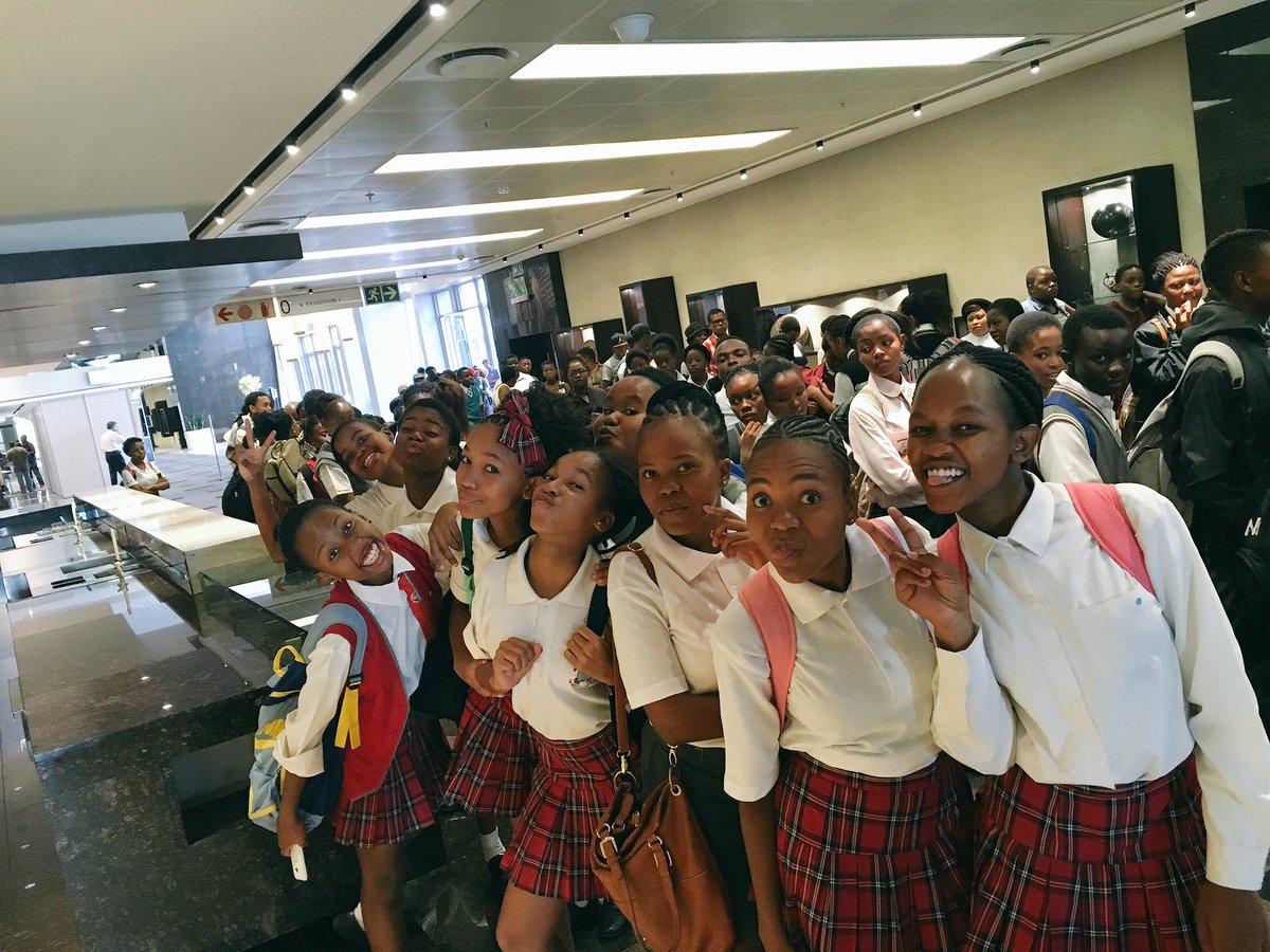 BAdmiinTuks's tweet photo. Thank you @CareerIndaba, it was so great and informative! #MakingFutureLeaders #MakingADifference #IRepBAdmin https://t.co/yhFu1mWCdo