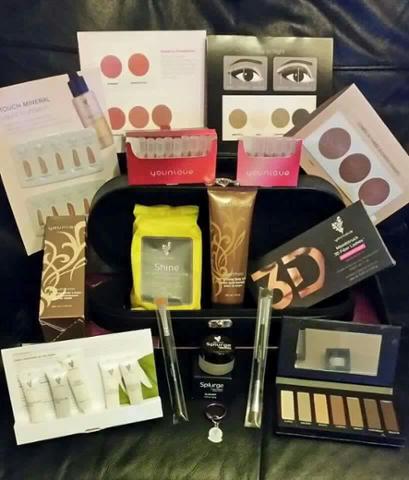 kathrin_ayres's tweet photo. All this could be yours!!! #makeup #lovelifeloveyourself https://t.co/Yl3kZ6OmLX