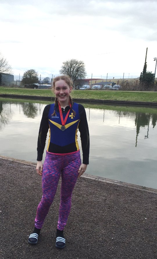 Gloucester event is a profitable occasion for Stratford rowers - stratfordobserver.co.uk/sport/gloucest…