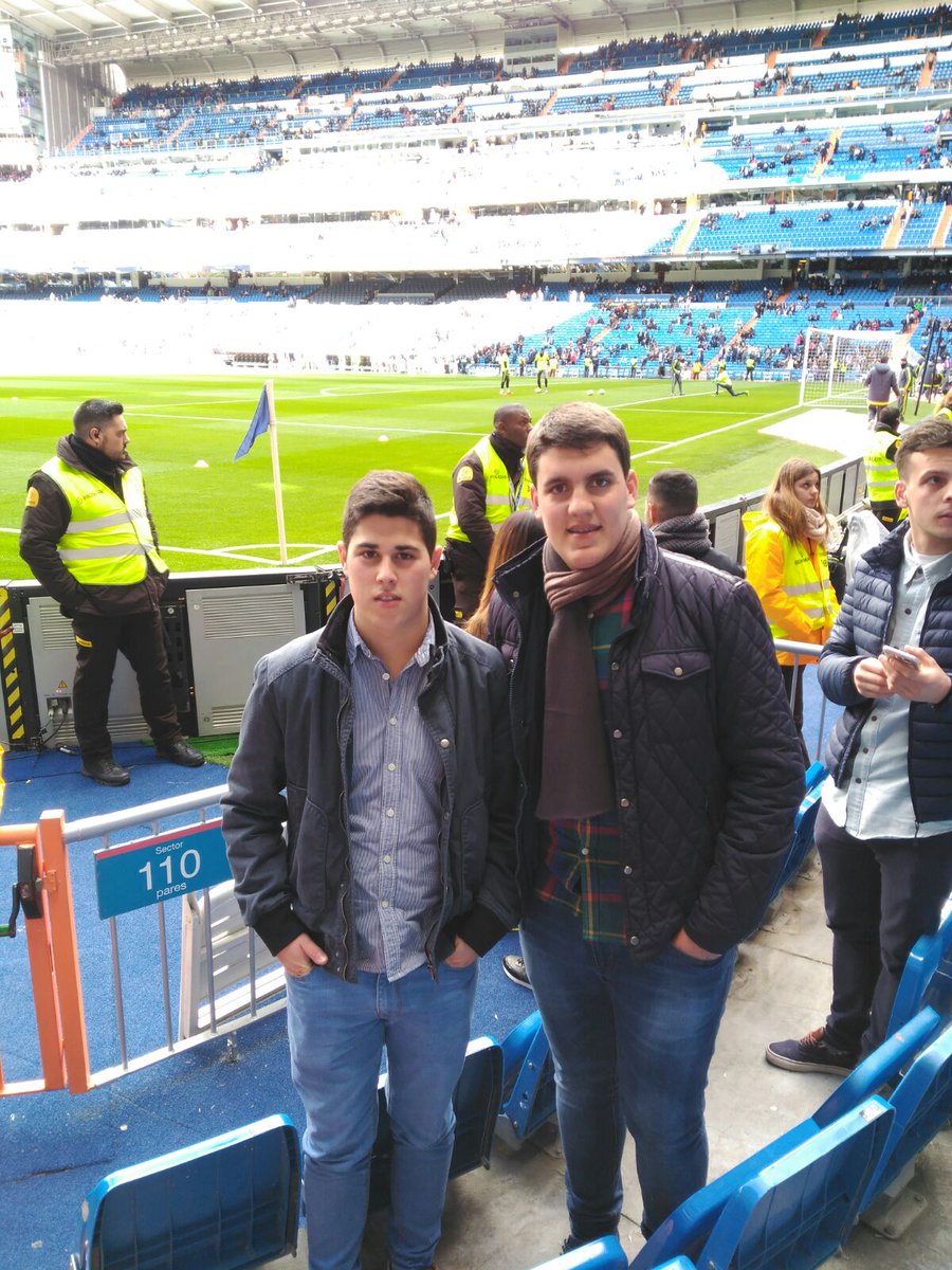 mjesus1996's tweet photo. Santiago Bernabeu @raulcobos3 https://t.co/Y1ZFCYoBoZ