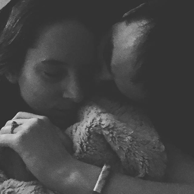 What family means… to me laughtolivelivetolove.wordpress.com/2016/03/07/wha…