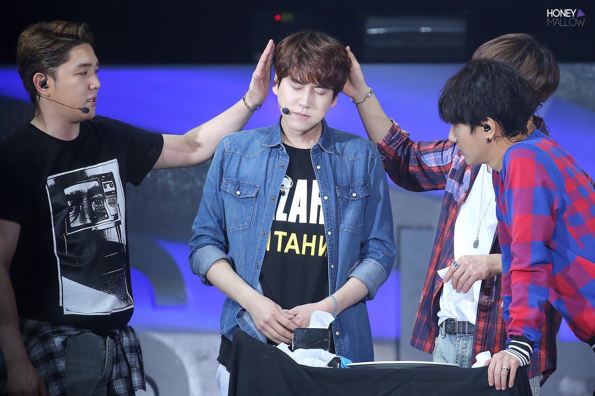 ELF_bandung's tweet photo. #KyuHyun #SuperCamp 
https://t.co/34u0mELVow https://t.co/zZlmzO1bPV