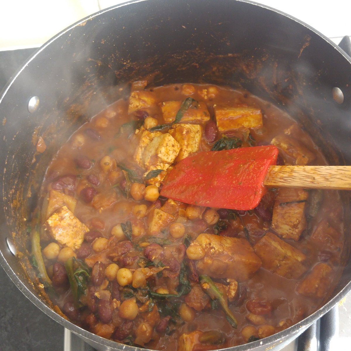 Toffu chick pea and black kale curry