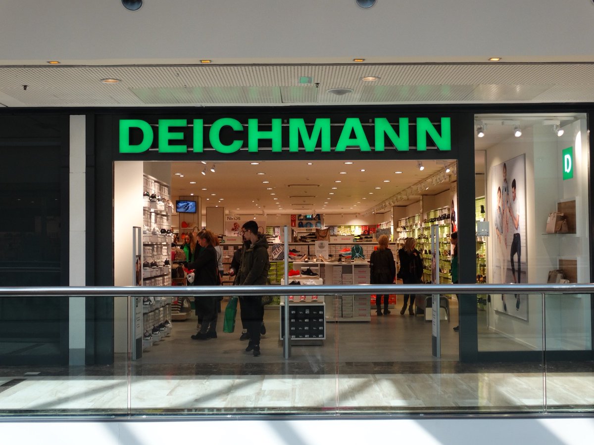 entregar Gallo Animado GranCasa on Twitter: "¿Todavía no te has acercado a nuestra nueva tienda de  Deichmann? ¡Sus #zapatos te encantarán! 😍 👟👠👢 https://t.co/mjw0iyUTvp"  / Twitter