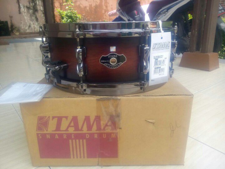 riyanwarisman's tweet photo. @DrumNiaga #WTS Tama Superstar Hyperdrive 14x5,5". Kondisi 99% muluuuss gan. Lokasi Garut. Minat: bbm: 53529FAB https://t.co/WxbFdlPjpL