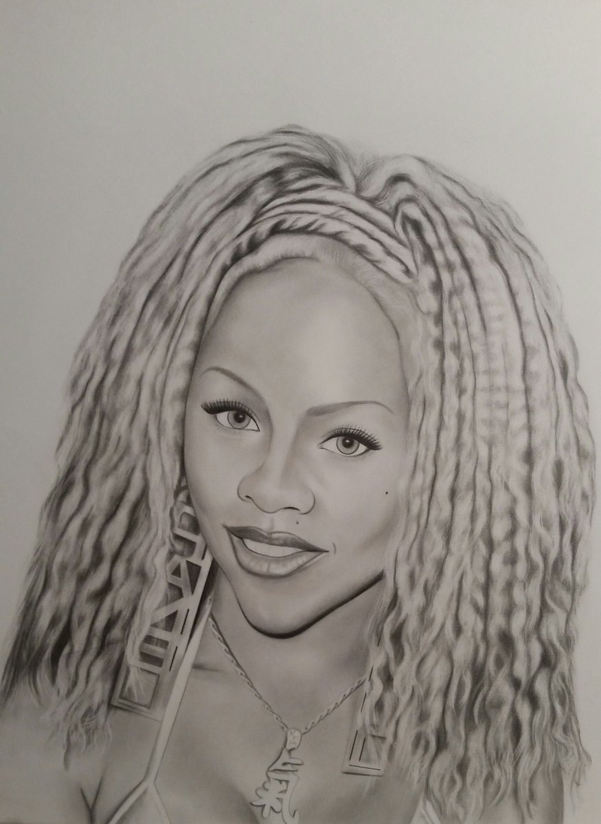 HipHopHoF's tweet photo. #LilKim - a young Queen Bee, rapper, songwriter, model & actress. Ebony drawing by RA #HipHopRoyaltyCollection https://t.co/CNInul4AmS