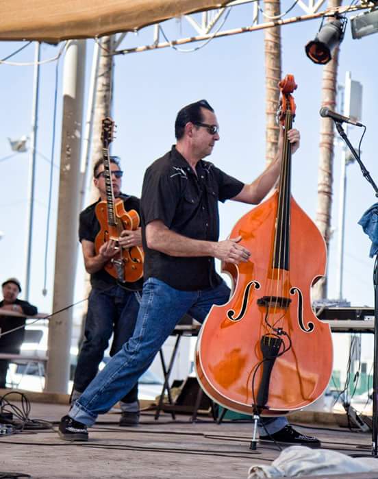TheAltarBillies's tweet photo. Orange attack! #thatgreatgretschsound #rockabillybash #rockabillybash2016 #rockabilly #gretschfamily #uprightbass https://t.co/N5ZN21ABhw