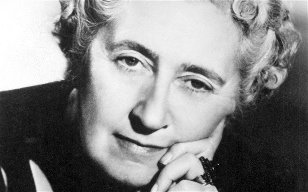 'La vita ha spesso una trama pessima. Preferisco di gran lunga i miei romanzi' (Agatha Christie) #ConLeDonne