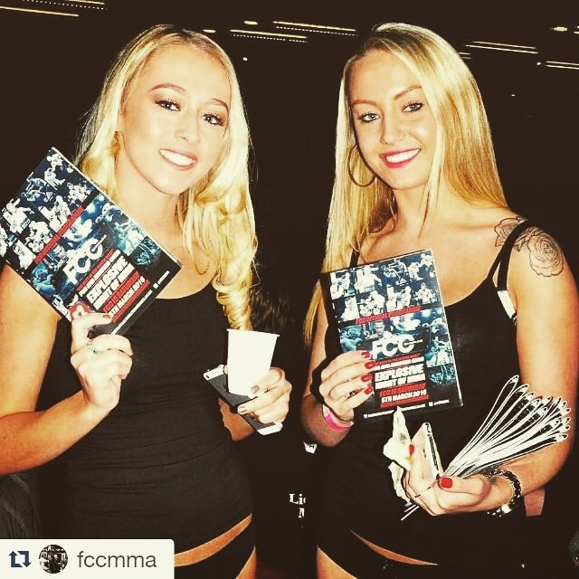 CharlotteRowexo's tweet photo. #ringgirl #mma #fccmma #blondes @FCCMMA brill night! https://t.co/dGVr56N4fG