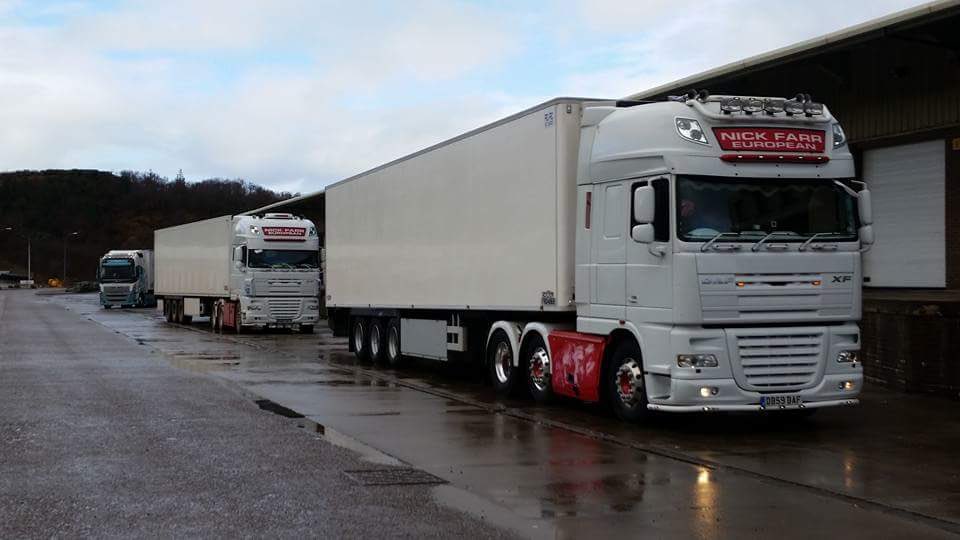 2 of ours loading in the north of Scotland Friday am! #DAF #HGV #Truckers <a href="/DAFTrucksUK/">DAF Trucks UK 🇬🇧</a>