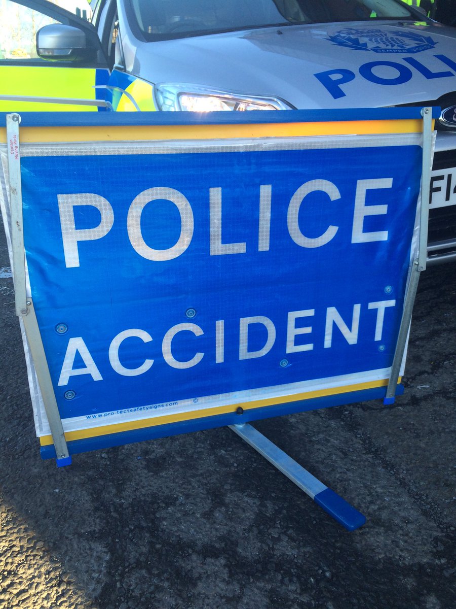 Report of 2 car RTC #A701 north St Annes Bridge! Poor driving conditions reported!  @WestSoundNews <a href="/trafficscotland/">Traffic Scotland</a>